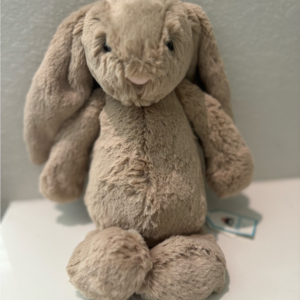 Authentic NWT Jellycat Bashful Beige Bunny Medium plush toy easter ONLY ONE Rare